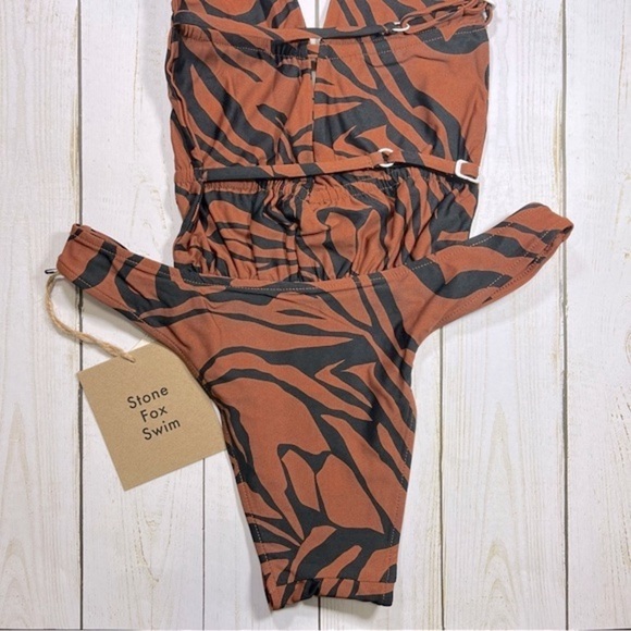 NWT Stone Fox Swim Lucia One Piece Swimsuit In Brown & Black Bengal Print | XS - Picture 11 of 13
